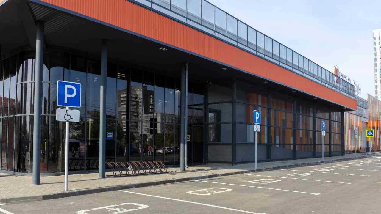 Area parcheggio disabili