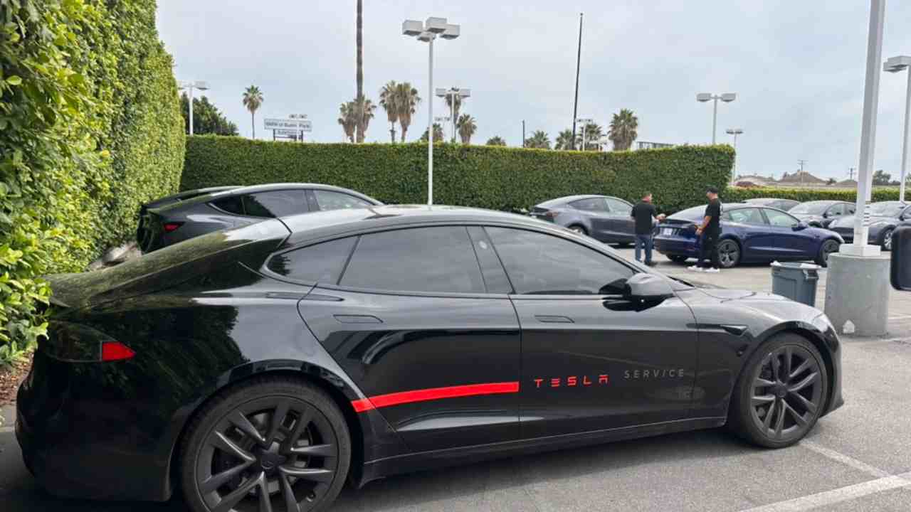 Tesla Model S Plaid