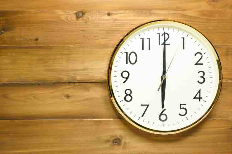 Orologio alle 18:00 - Autoruote4x4.com