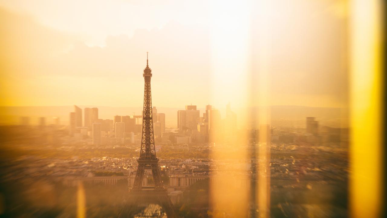 Parigi, l'annuncio contro il cambiamento climatico