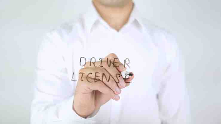 Patente di guida sospesa- Autoruote4x4.com
