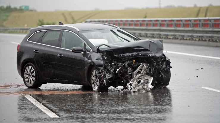 Incidente in autostrada - autoruote4x4.com